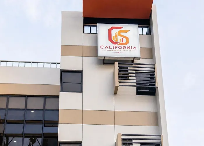 ホテル California Signature 3*